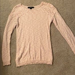 Light pink sweater